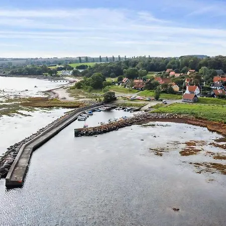 Beautifully Located House In Melsted Gudhjem