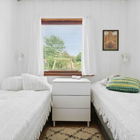 Beautifully Located House In Melsted Gudhjem