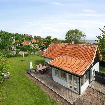 Beautifully Located House In Melsted *