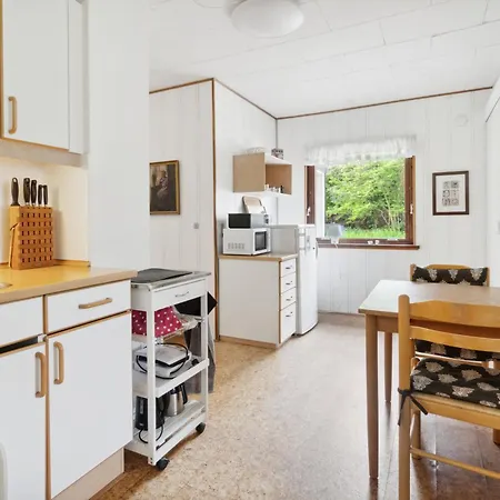 بيت للعطل Beautifully Located House In Melsted