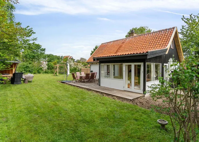Beautifully Located House In Melsted Holiday home
