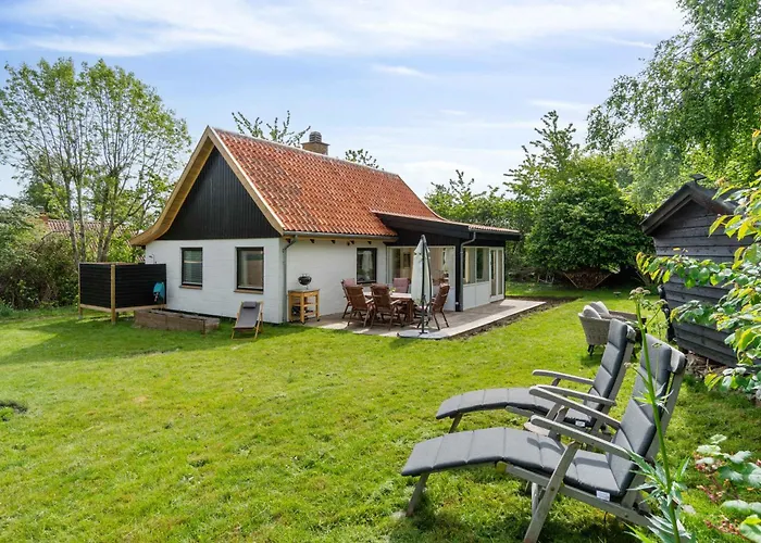 Beautifully Located House In Melsted Holiday home *