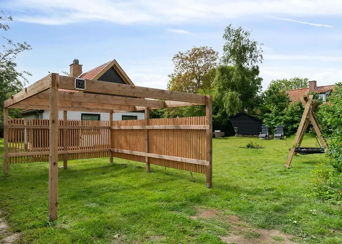 Beautifully Located House In Melsted Holiday home